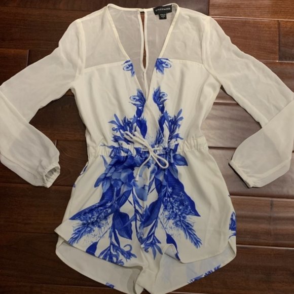 Stylestalker Love On Top Romper Size 2 XS blue floral Revolve Shopbop - Picture 2 of 6